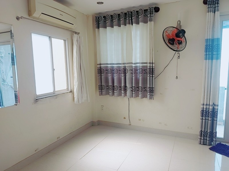 BÁN NHÀ PHÚ NHUẬN HXH 120M2 NGANG 6M 3 TẦNG DÂN TRÍ CAO KHU VIP HUỲNH VĂN BÁNH GẤP BÁN 12.5 TỶ. - Ảnh 2